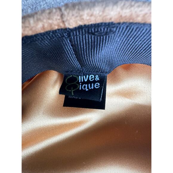 Vintage Leather Suede Beret Newsboy Gatsby Hat from Olive Qique Made in USA EUC - Picture 9 of 10